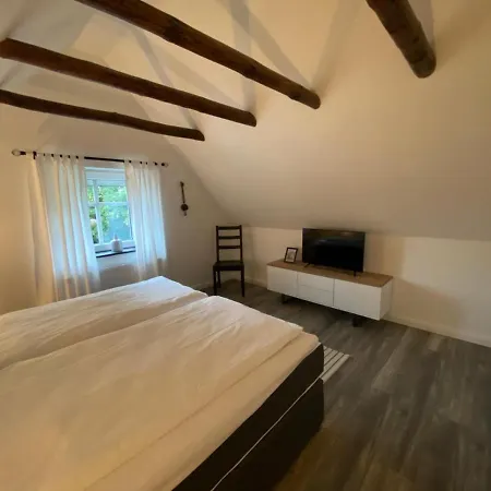 Semesterbostad Pilsumer Lohne Huus *